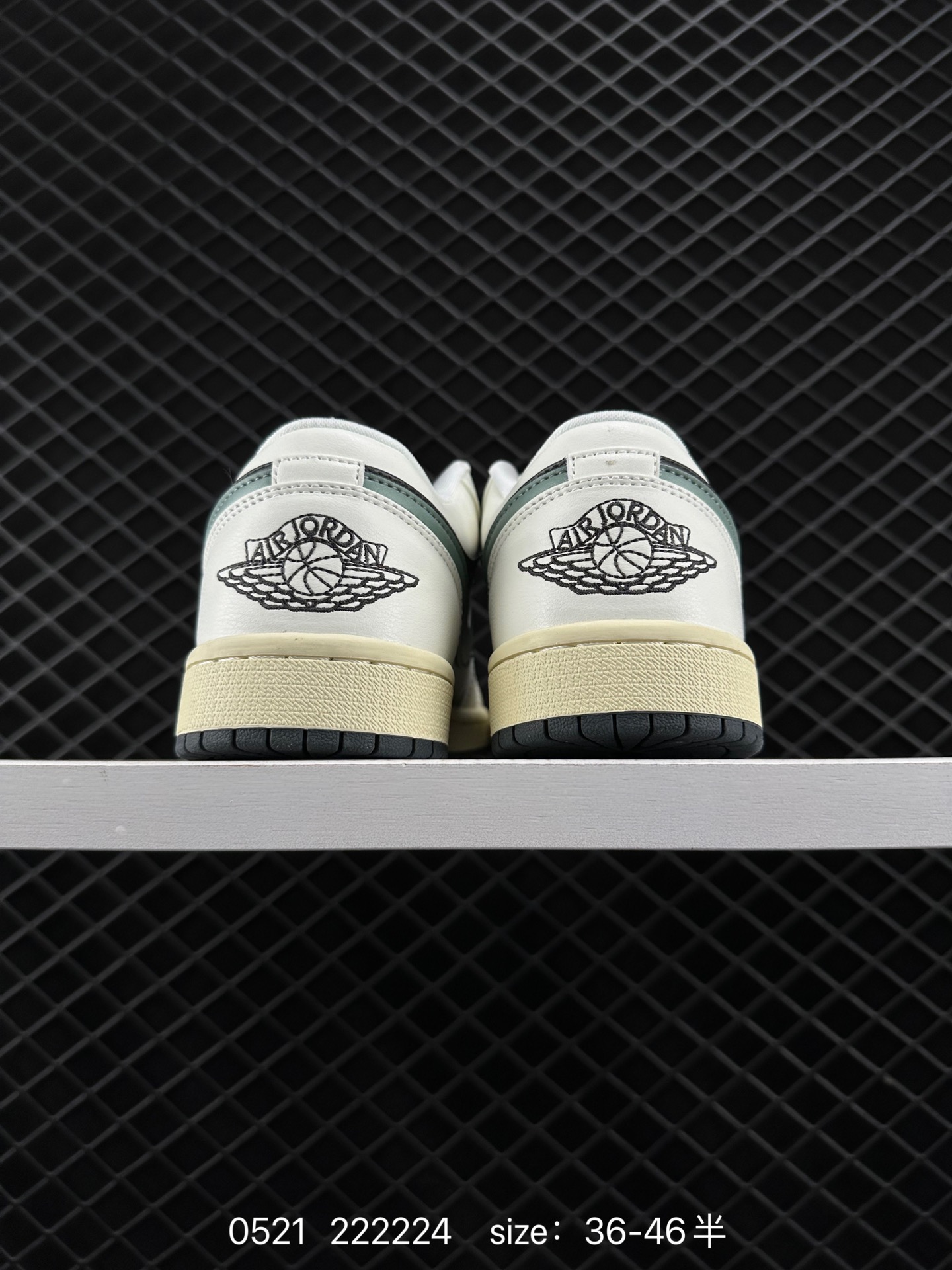 Air Jordan 1 Low AJ1